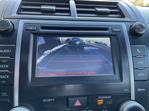 Used 2013 Toyota Camry SE image 22