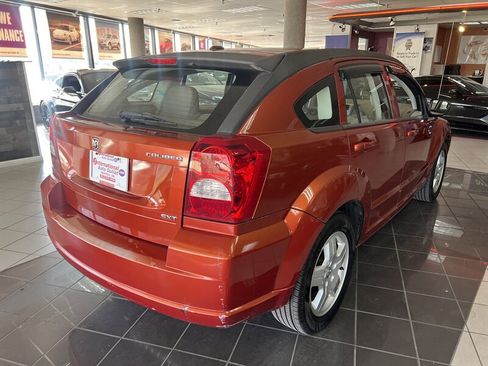 Used 2009 Dodge Caliber SXT image 6
