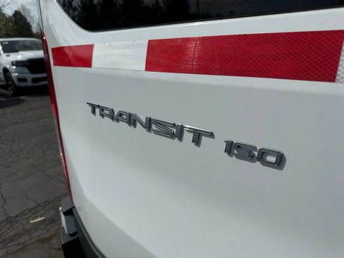 Used 2019 Ford Transit 150 XLT RWD image 33
