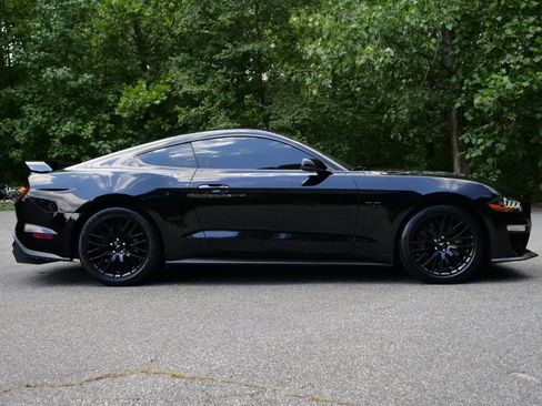 Used 2019 Ford Mustang GT Premium w/ GT Performance Package RWD image 39