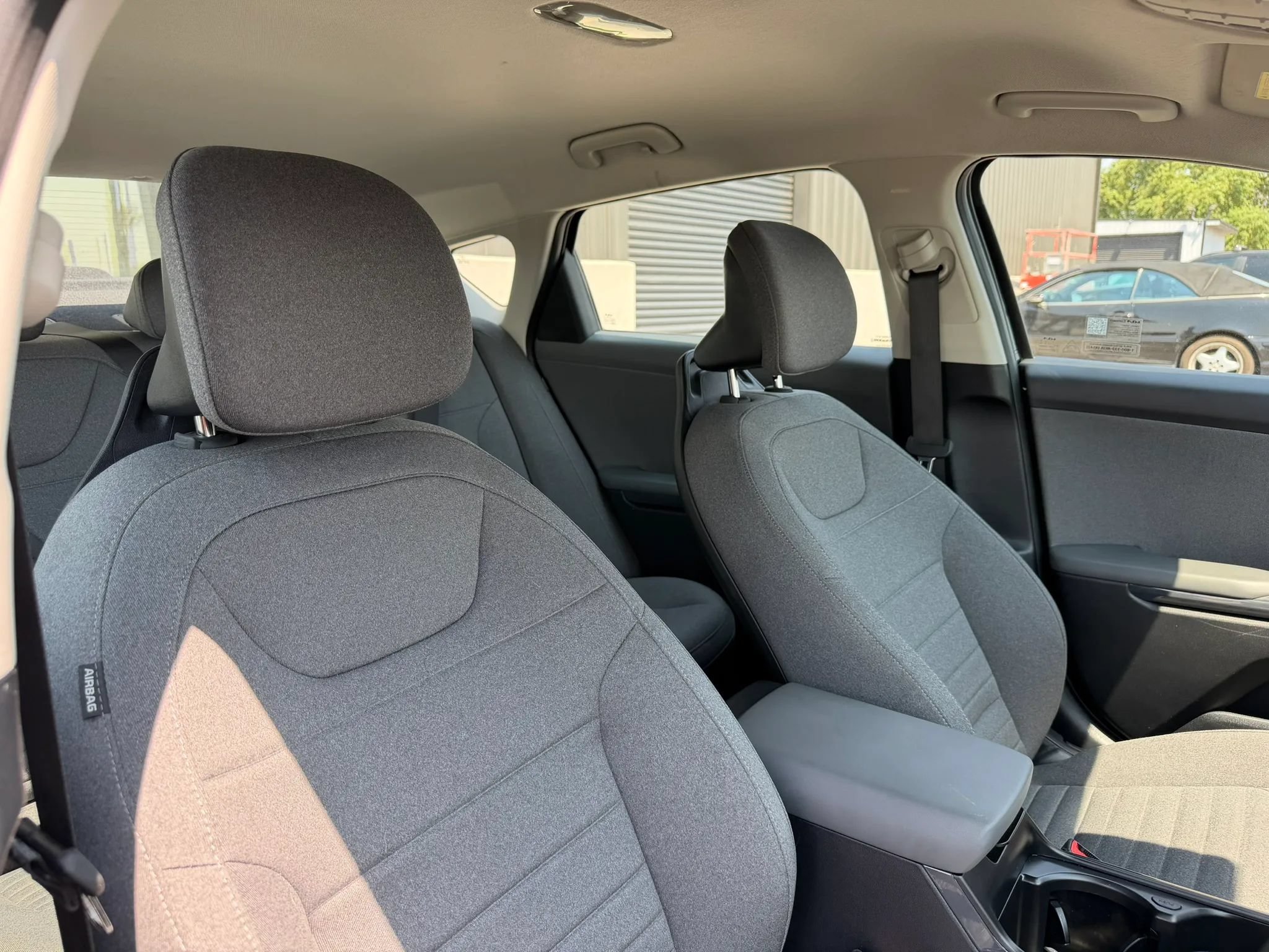 Used 2025 Kia K4 EX FWD image 33