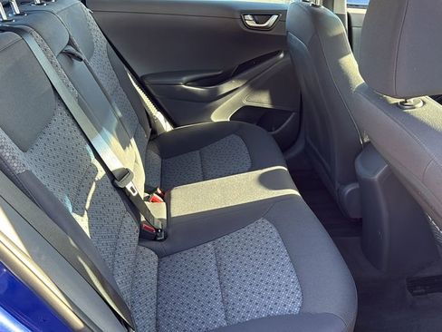Used 2019 Hyundai Ioniq Plug-In Hybrid image 27