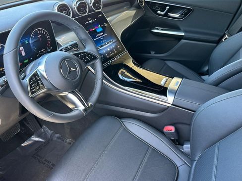 Used 2026 Mercedes-Benz GLC 350e 4MATIC image 4