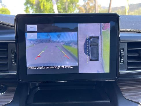 Used 2020 Ford Explorer Limited AWD/4WD image 9