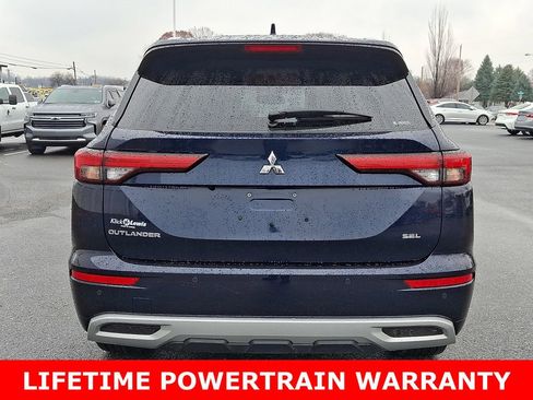 Used 2024 Mitsubishi Outlander SEL image 5