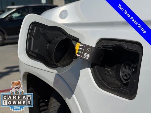 Used 2024 Jeep Grand Cherokee Summit w/ Advanced Protech Group IV image 11