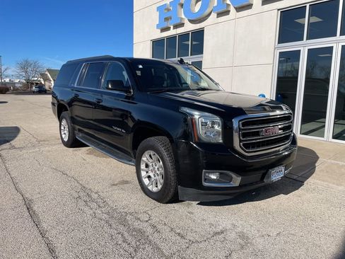Used 2018 GMC Yukon XL SLT image 1