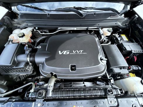 Used 2022 Chevrolet Colorado Z71 image 24