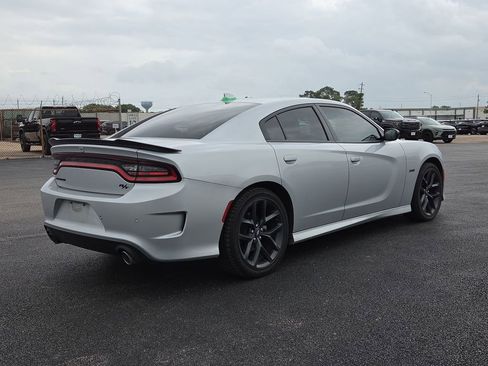 Used 2023 Dodge Charger R/T w/ Blacktop Package RWD image 17