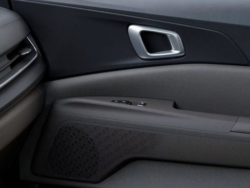New 2026 Kia Carnival EX FWD image 25