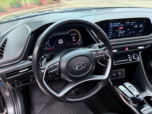 Used 2022 Hyundai Sonata Limited FWD image 20