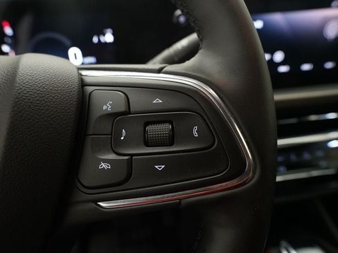 Used 2025 Buick Envista Sport Touring FWD image 19