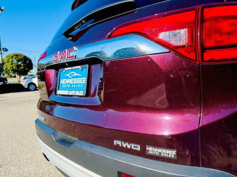 Used 2018 GMC Acadia SLE image 22