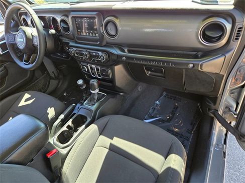Used 2023 Jeep Wrangler Sport S image 21