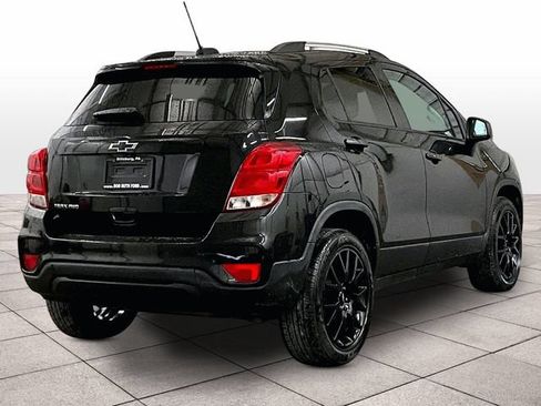 Used 2022 Chevrolet Trax LT w/ Driver Confidence Package AWD/4WD image 11