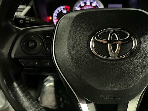 Used 2022 Toyota Corolla SE FWD image 17
