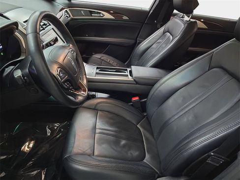 Used 2017 Lincoln MKZ Reserve w/ Technology Package image 16