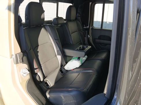 New 2026 Jeep Gladiator Rubicon image 27