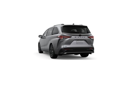 New 2026 Toyota Sienna XSE image 7