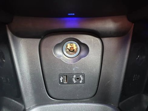 Used 2015 MINI Cooper S image 29