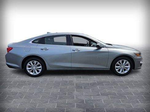 Used 2024 Chevrolet Malibu LT image 4