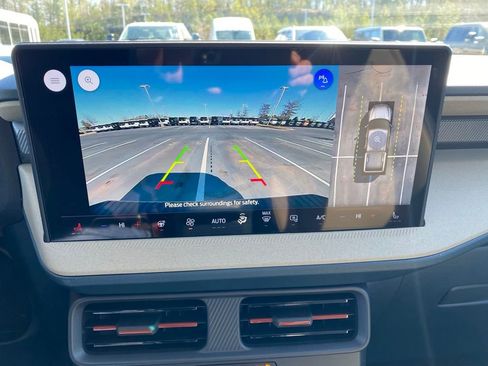 New 2026 Ford Maverick Lariat AWD/4WD image 16