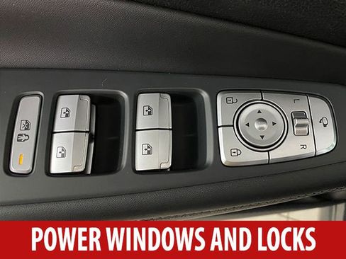 Used 2022 Hyundai Santa Fe Calligraphy image 8