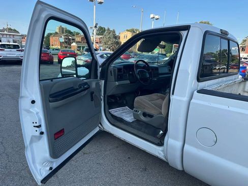 Used 2002 Ford F250 2WD Regular Cab Super Duty image 9
