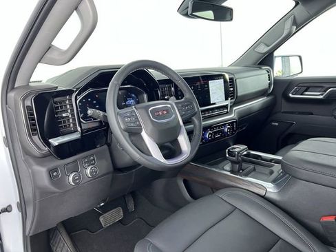 Used 2026 GMC Sierra 1500 SLT w/ SLT Premium Plus Package image 10