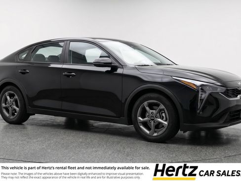 Used 2025 Kia K4 FWD image 1