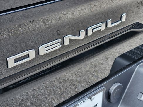 Used 2025 GMC Sierra 1500 Denali w/ Technology Package AWD/4WD image 28
