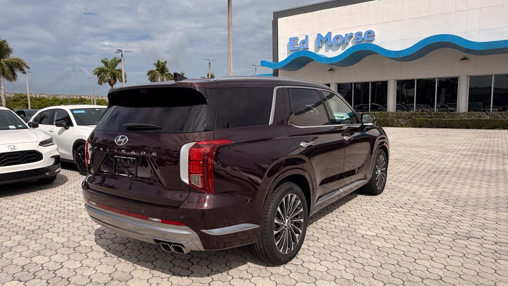 Used 2023 Hyundai Palisade Calligraphy FWD image 14