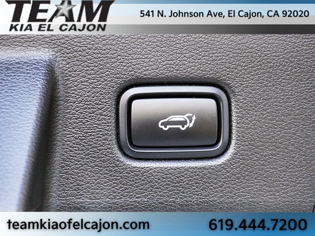 Certified 2022 Kia Telluride SX w/ SX Prestige Package AWD/4WD image 16