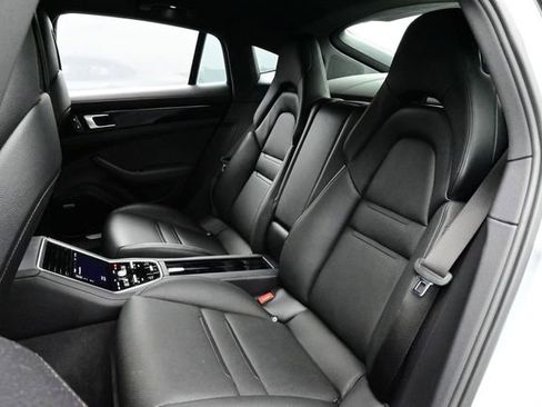 Certified 2019 Porsche Panamera 4 AWD/4WD image 13