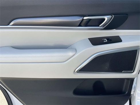 New 2025 Kia Telluride S image 26