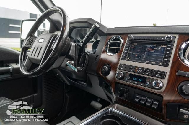 Used 2012 Ford F250 Lariat w/ Lariat Ultimate Pkg AWD/4WD image 31