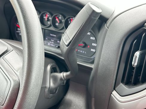 Used 2025 Chevrolet Silverado 1500 Custom AWD/4WD image 19