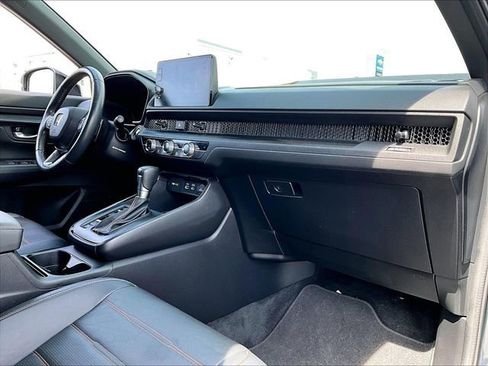 Used 2025 Honda CR-V Sport-L image 14