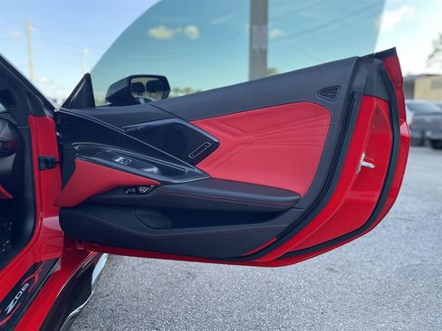 Used 2024 Chevrolet Corvette Z06 w/ Z07 Performance Package RWD image 46