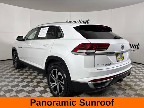 Used 2023 Volkswagen Atlas Cross Sport SEL AWD/4WD image 9
