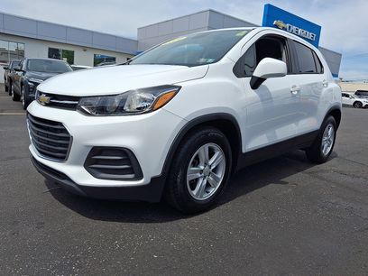 Used 2020 Chevrolet Trax LS w/ Tint and Cruise Package