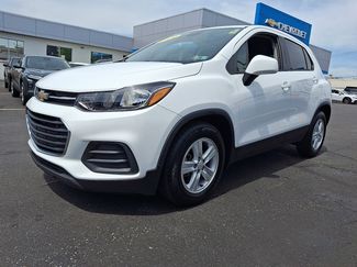 Used 2020 Chevrolet Trax LS w/ Tint and Cruise Package FWD video 1