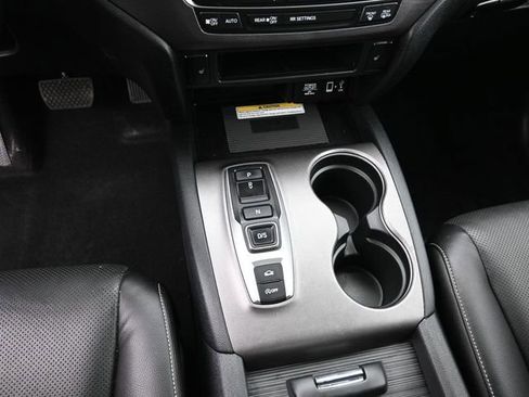 Used 2023 Honda Ridgeline RTL-E image 32