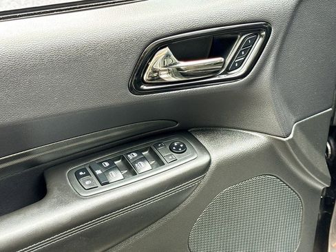 Used 2021 Dodge Durango GT image 28