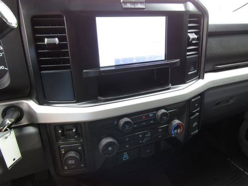 Used 2025 Ford F250 XLT AWD/4WD image 25
