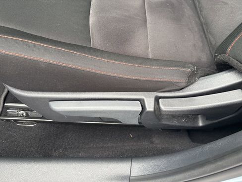 Used 2025 Nissan Sentra SR image 30