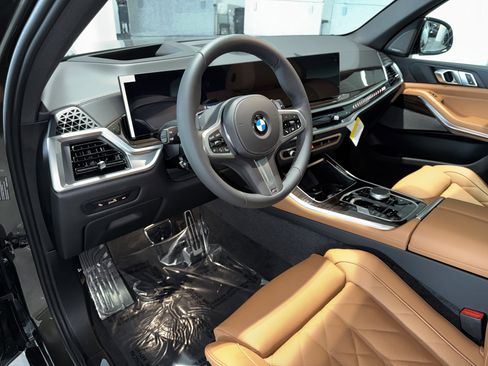 New 2026 BMW X5 sDrive40i w/ M Sport Package image 15