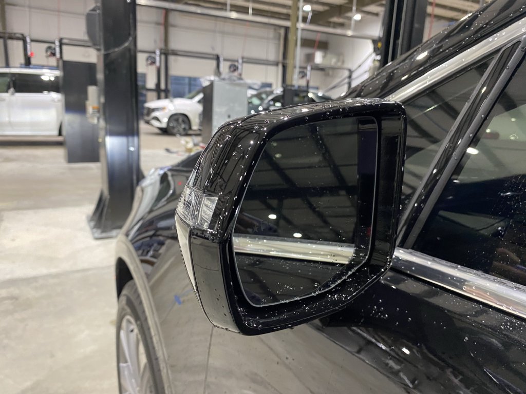 Used 2026 Cadillac XT5 Premium Luxury w/ Driver Assist Package AWD/4WD image 18
