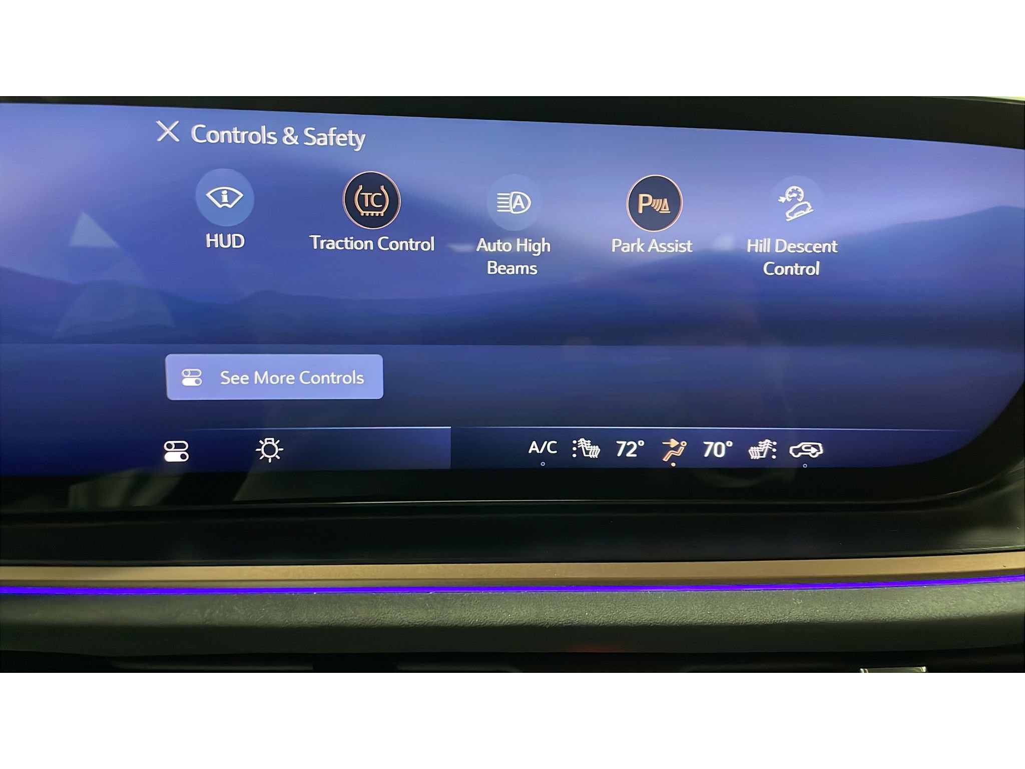Used 2024 Buick Envision Sport Touring AWD/4WD image 13