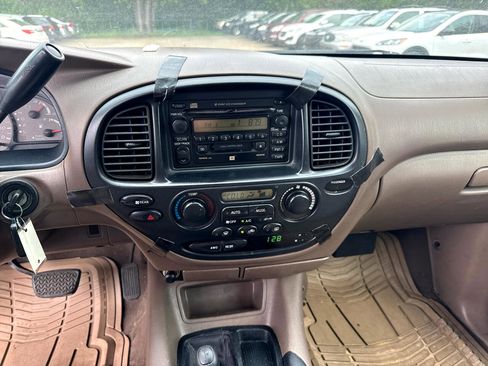 Used 2001 Toyota Sequoia SR5 image 10